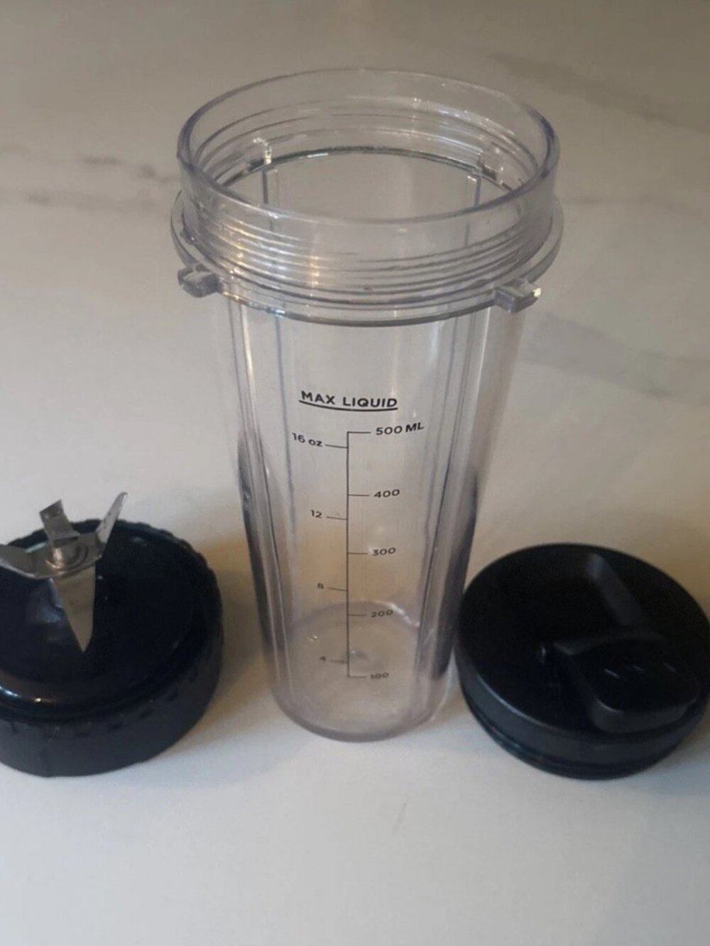 Ninja Blender Food Processor 21oz Single Cup w/ Bade & Lid - GH-14014